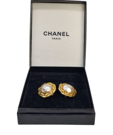 Chanel preziosi orecchini vintage anni '90